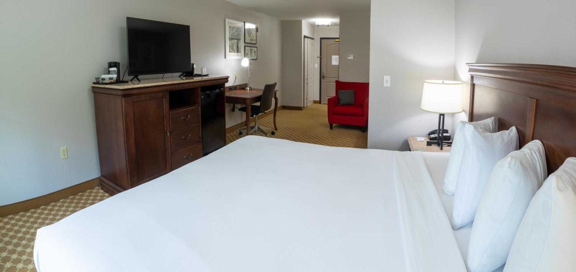 Hotel Country & By Radisson, Wilmington, Nc Wilmington
